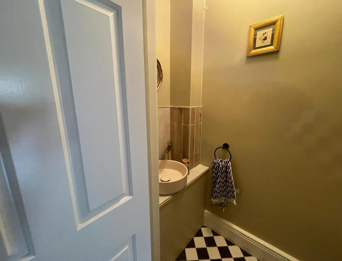 Fashionable Chic Townhouse In D4 Villa Dublin Ireland