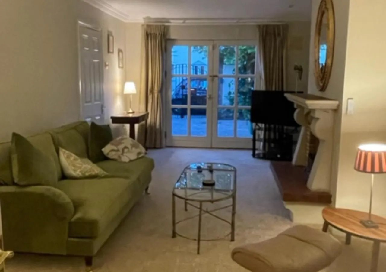Fashionable Chic Townhouse In D4 Villa Dublin Holiday home